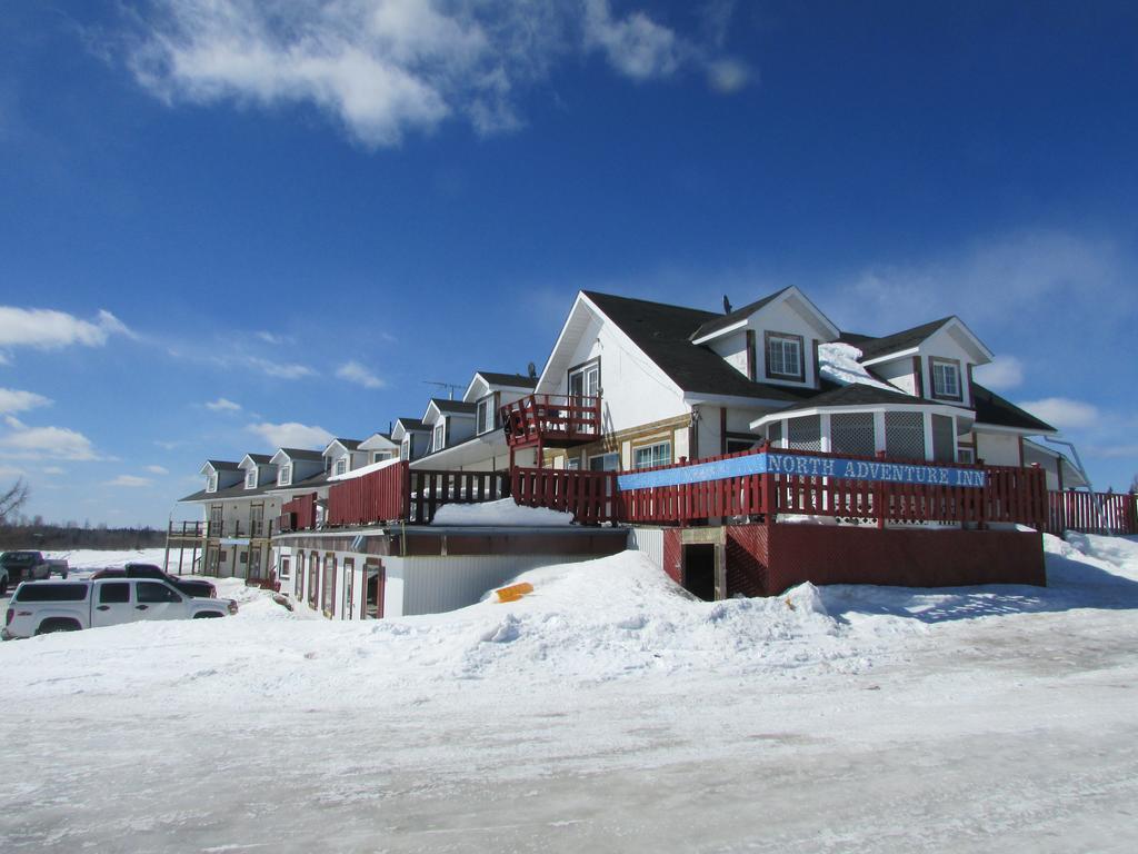 North Adventure Inn Cochrane Εξωτερικό φωτογραφία